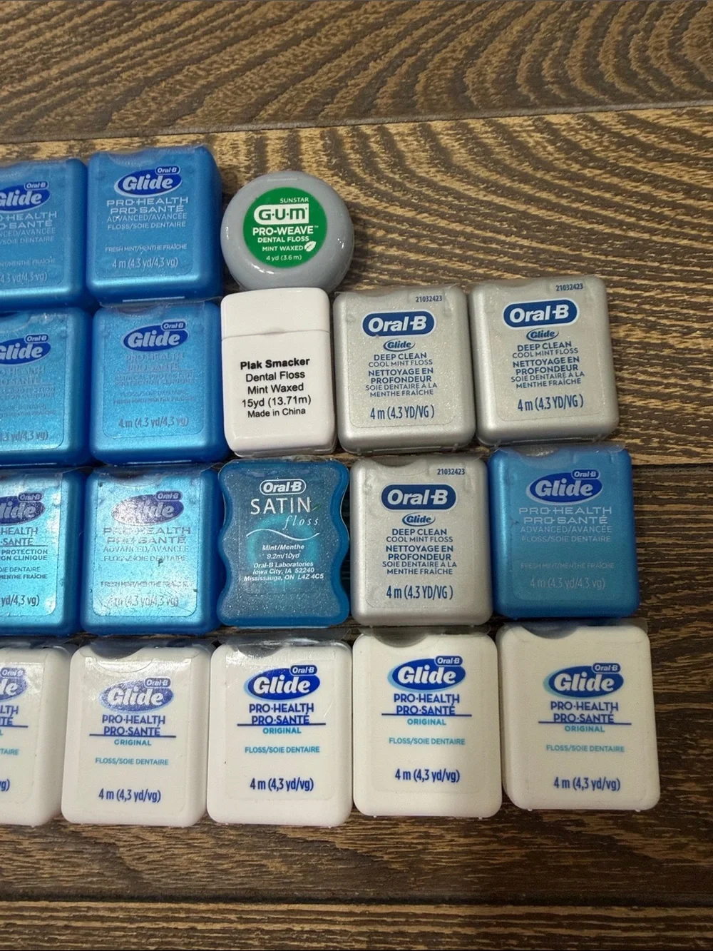 (22) Oral Care Floss Bundle — Glide & Oral-B Perfect for Travel or Gym!
